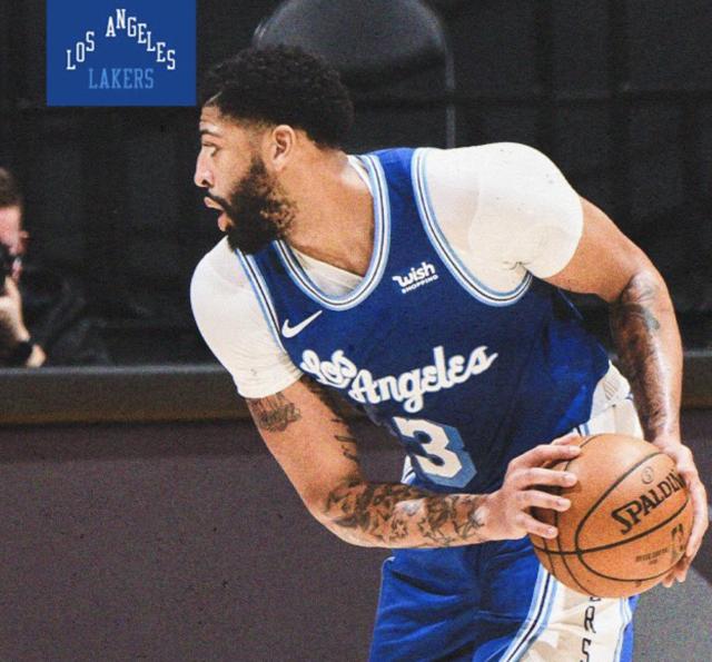 老詹总进球数超张伯伦！湖人7人上双来自强悍防守